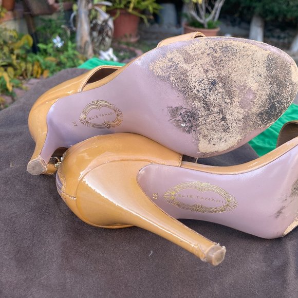 Elie Tahari Butterscotch Color Patent Sexy Heels with dustbag Size 37 Women's 7 - Picture 6 of 7